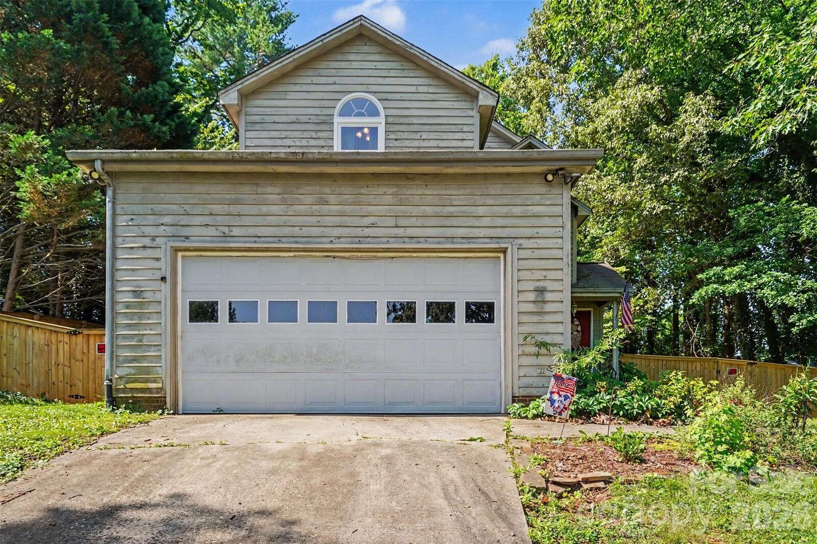 Property Photo:  141 32nd Avenue NW  NC 28601 