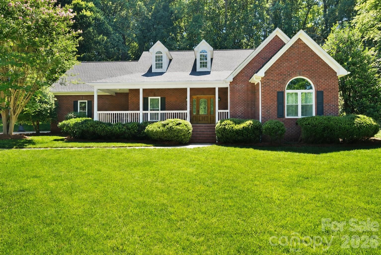 Property Photo:  10846 Tyler Brook Lane  NC 28227 