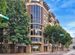 Property Photo: 718 W Trade Street 707 NC 28202