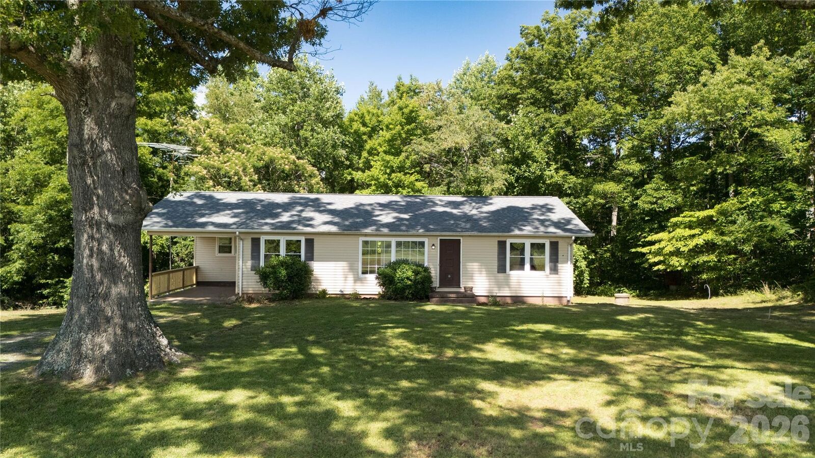 Property Photo:  540 Crutchfield Road  NC 28167 