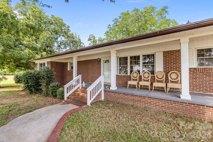 Property Photo:  3825 Stack Road  NC 28112 