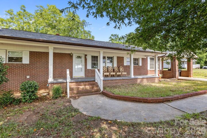 Property Photo:  3825 Stack Road  NC 28112 
