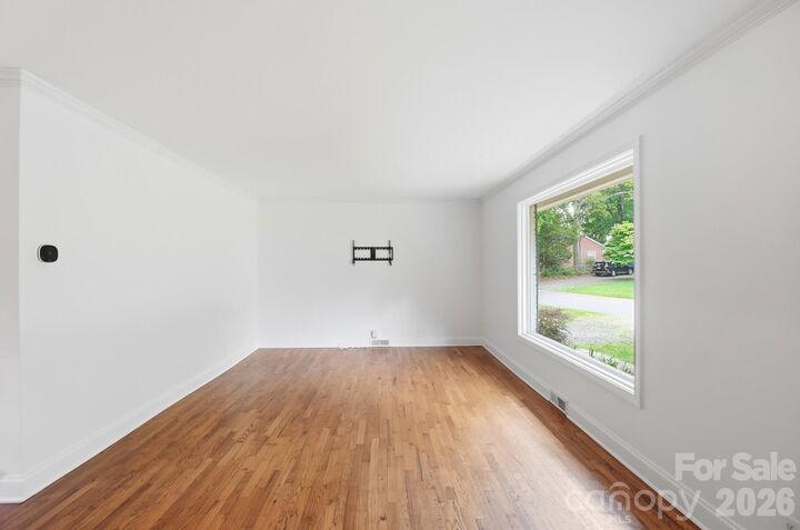 Property Photo:  5108 White Oak Road  NC 28210 