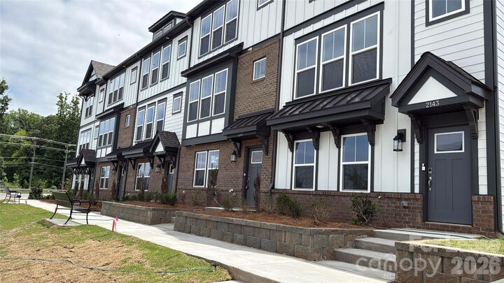 Property Photo: 2143 Hawksworth Lane NC 28262