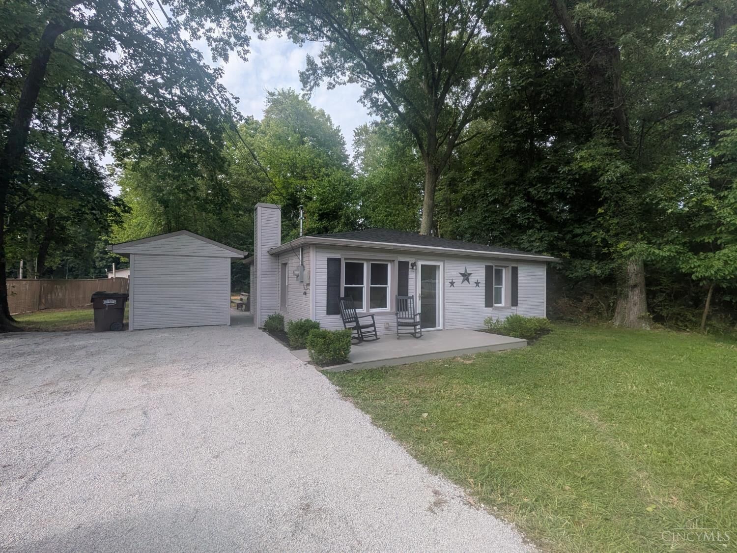 Property Photo:  1744 Lindale Mt Holly Road  OH 45102 