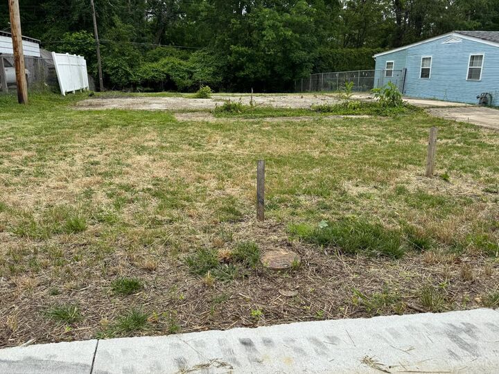 Property Photo: 199 N Orchard Circle OH 45107