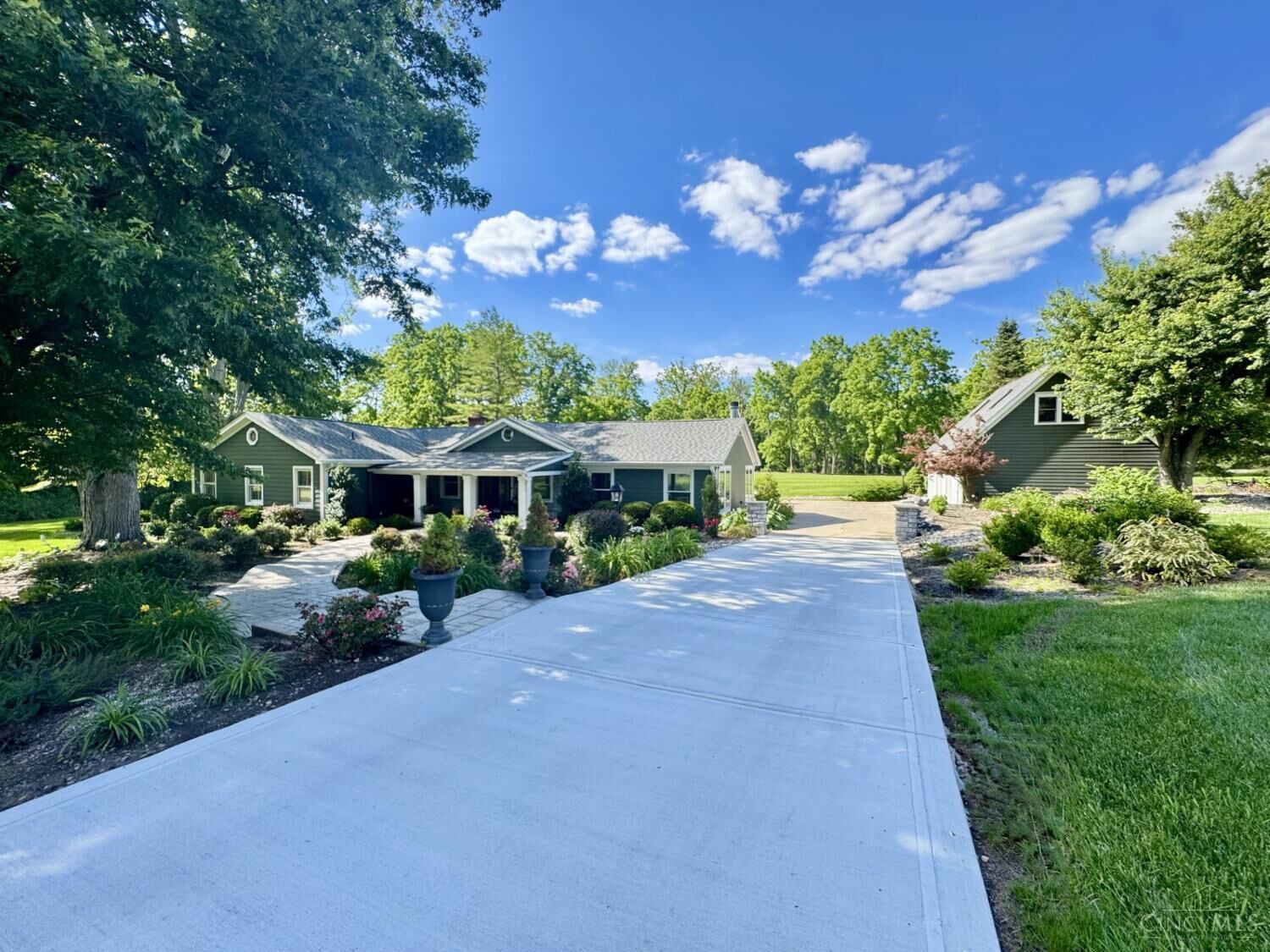 Property Photo: 5596 Greentree Road OH 45036