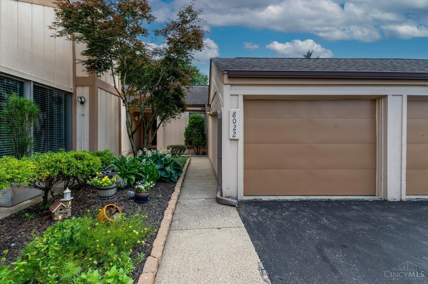 Property Photo:  8022 Timbertree Way  OH 45069 