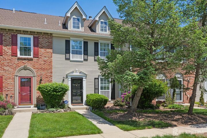 Property Photo:  79-79 Chelsea Court  NJ 08873 