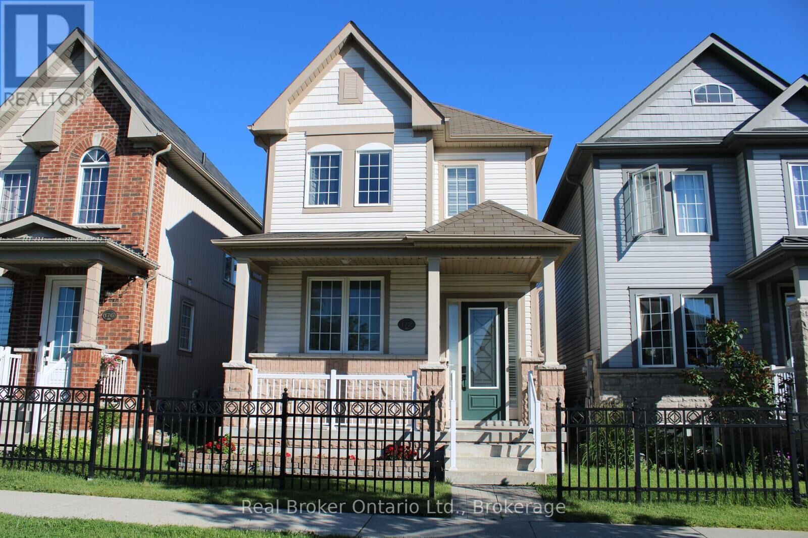 Property Photo:  172 McBride Avenue  ON L1C 0J4 