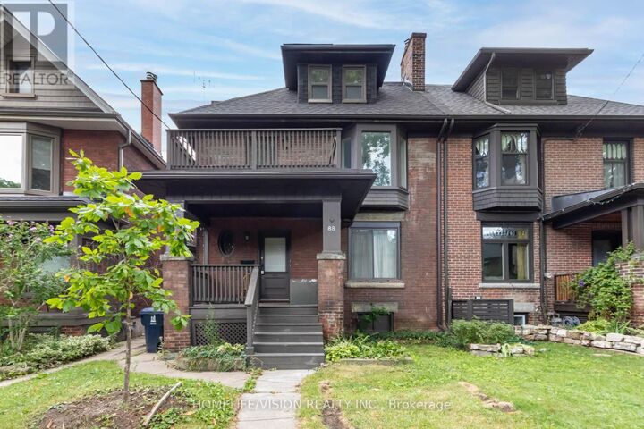 Property Photo:  88 Pearson Avenue Main  ON M6R 1G5 