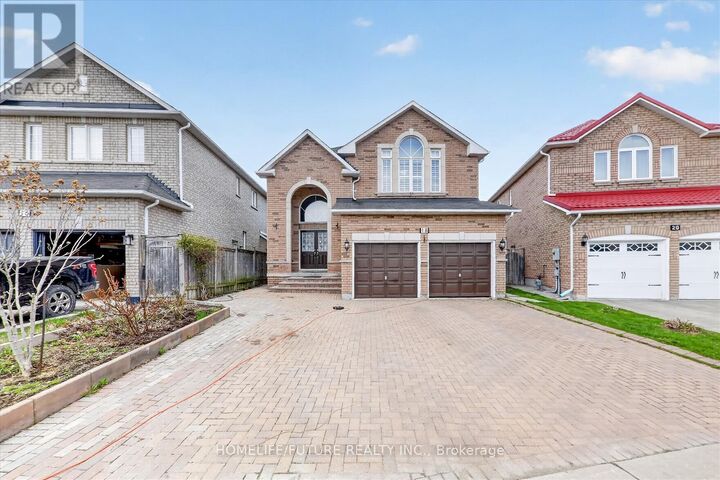 Property Photo:  18 Ann Louise Crescent  ON L3S 0A8 