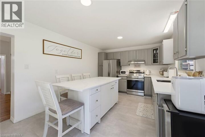 Property Photo: 10 King William Street ON N0E 1N0