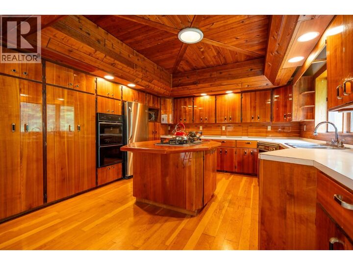 Property Photo: 34286 16 Highway BC V2N 6X2