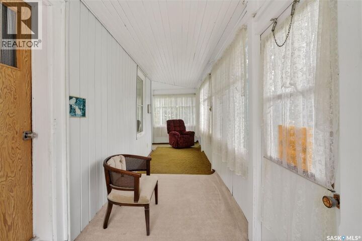 Property Photo: 209 12th Street E SK S6V 1B9
