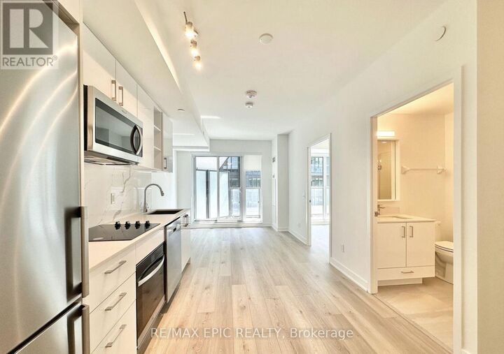 Property Photo:  543 Richmond Street West 1218  ON M5V 0W9 