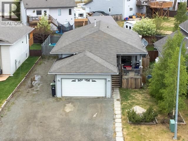 Property Photo:  17 Iron Horse Drive  YT Y1A 6T4 