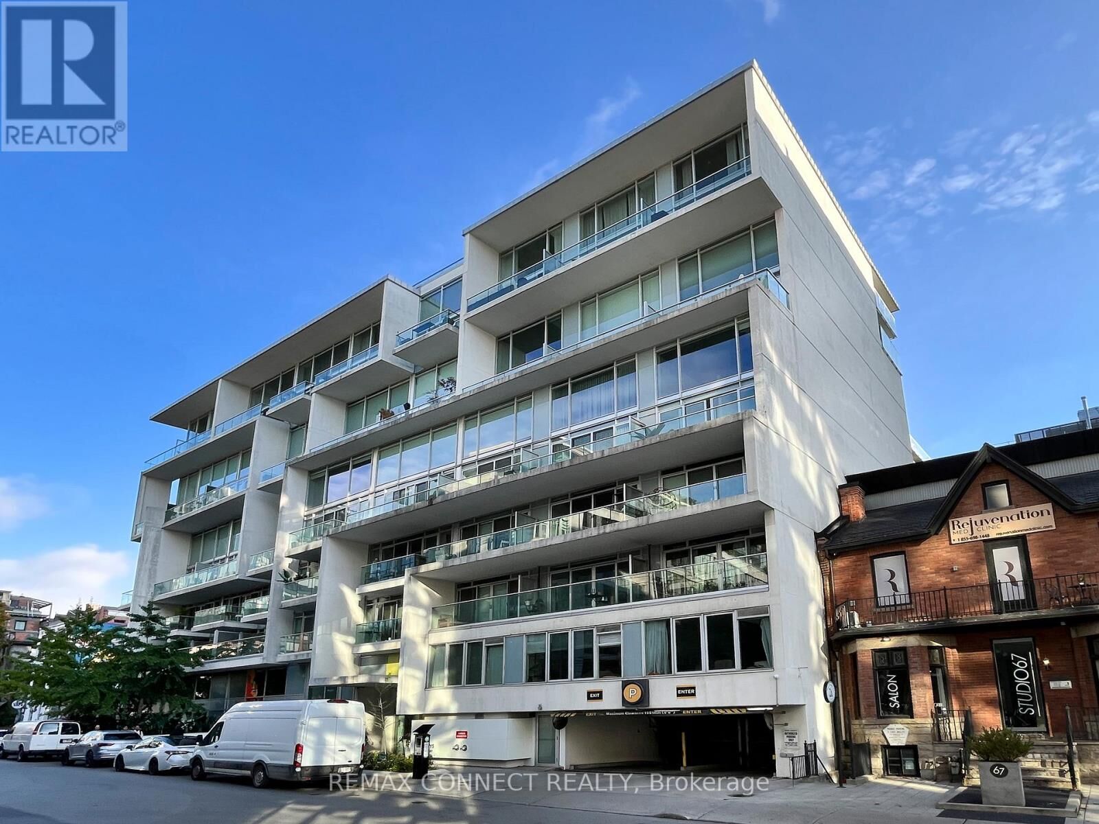 Property Photo:  75 Portland Street 204  ON M5V 2M9 