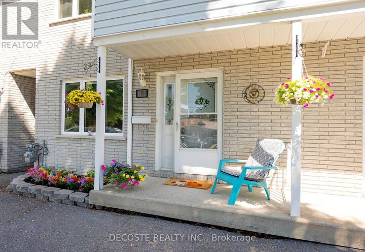 Property Photo:  87 St George Street East  ON K0C 1A0 