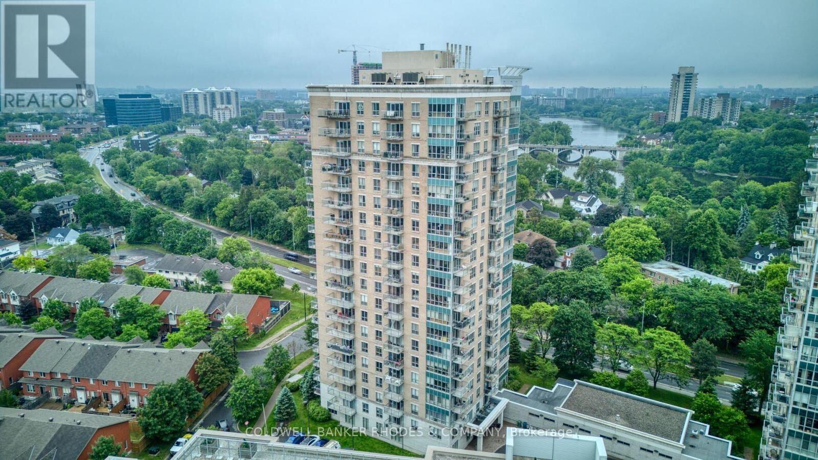 Property Photo: 90 Landry Street 407 ON K1L 0A9