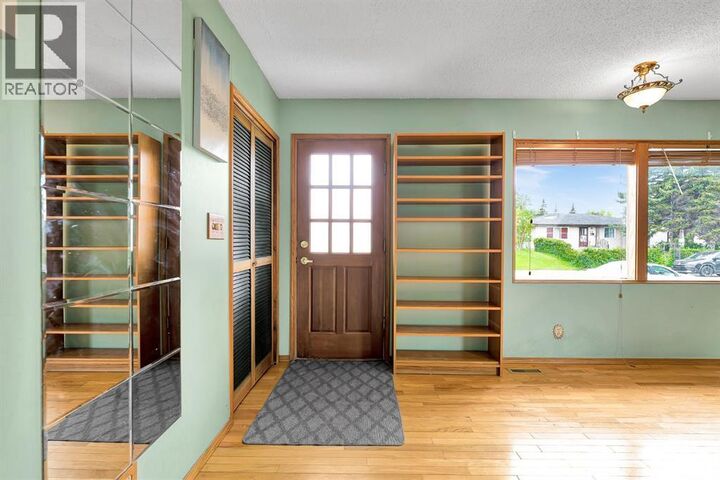 Property Photo: 4127 Maryvale Road Northeast AB T2A 2T7