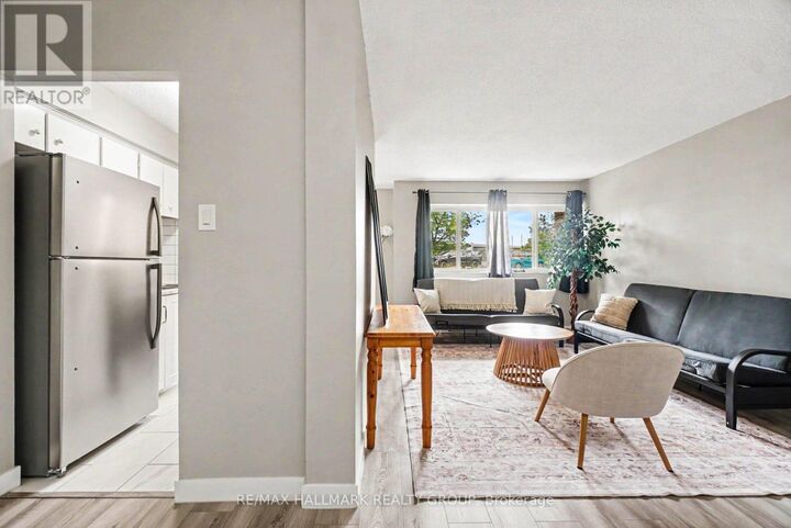 Property Photo:  2044 Arrowsmith Drive 106A  ON K1J 7V8 