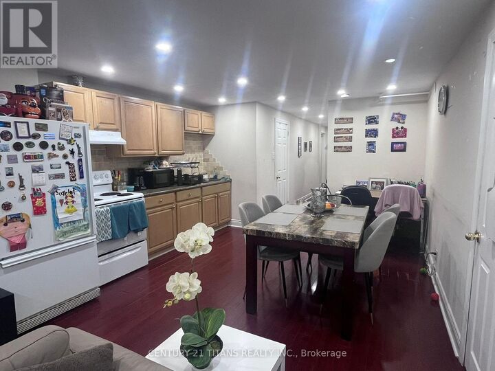 Property Photo: 2931 Bur Oak Avenue South Basment ON L6B 1E6