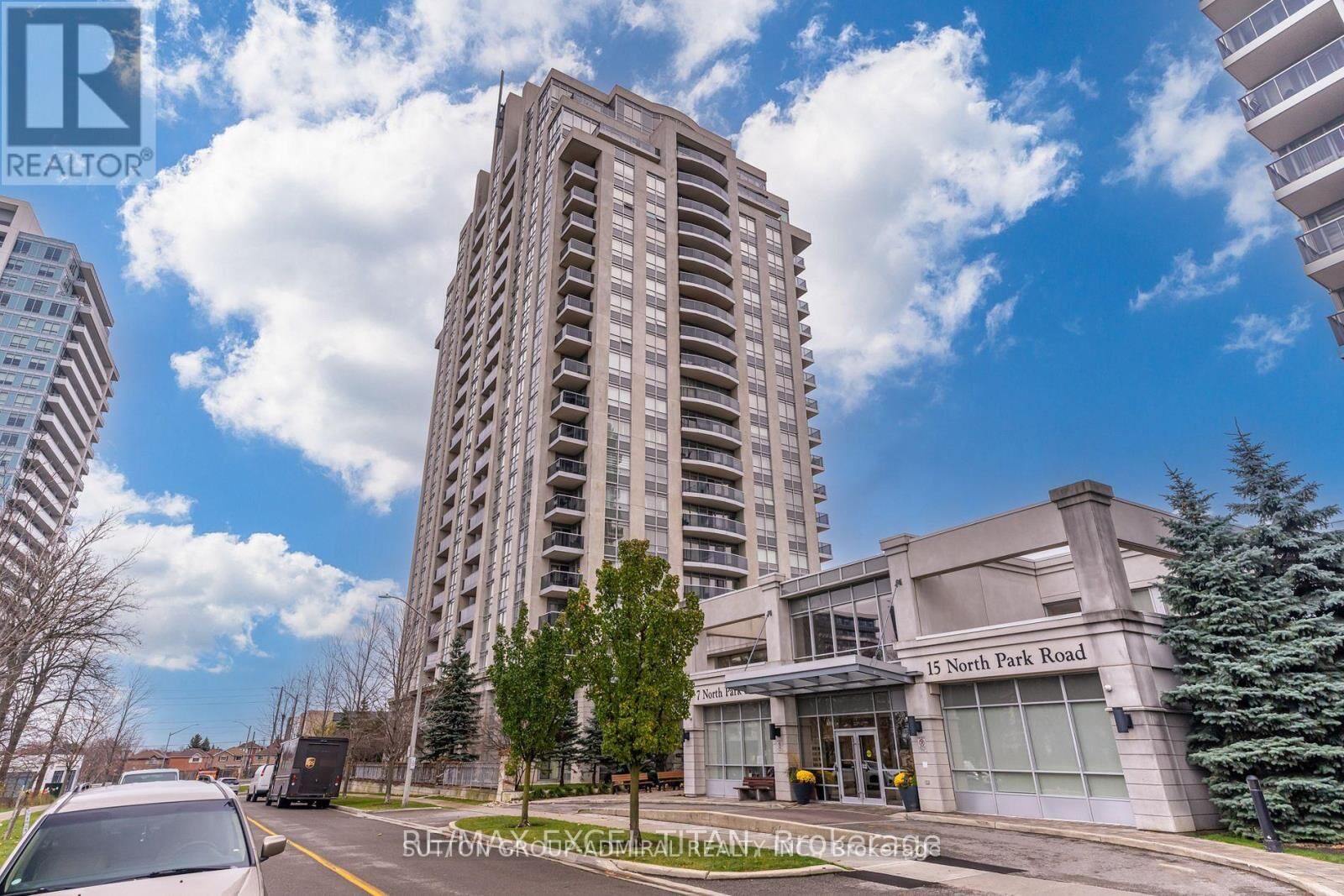 Property Photo: 7 North Park Road 908 ON L4J 0C9