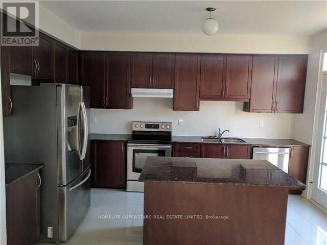 Property Photo:  34 Lowther Avenue  ON L4E 2Z7 