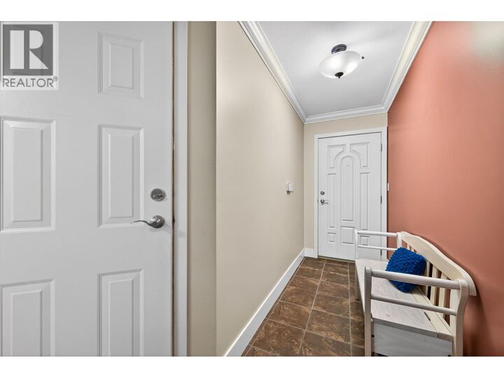 Property Photo: 2046 Robson Place 4 BC V2E 0A5