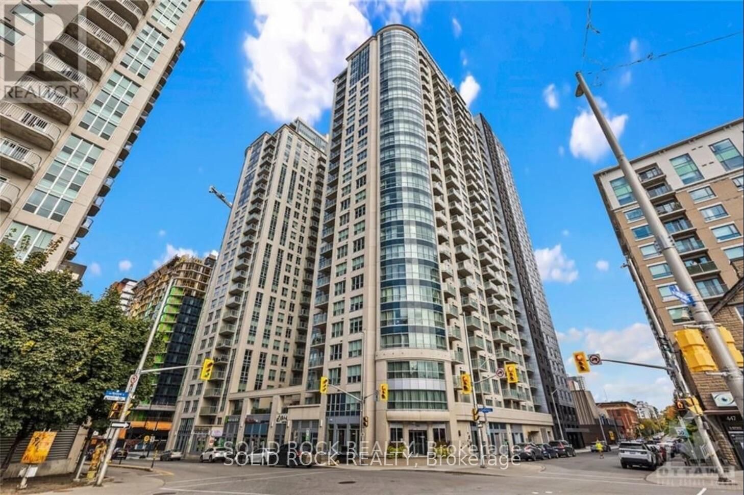 Property Photo: 195 Besserer Street 1803 ON K1N 0B6