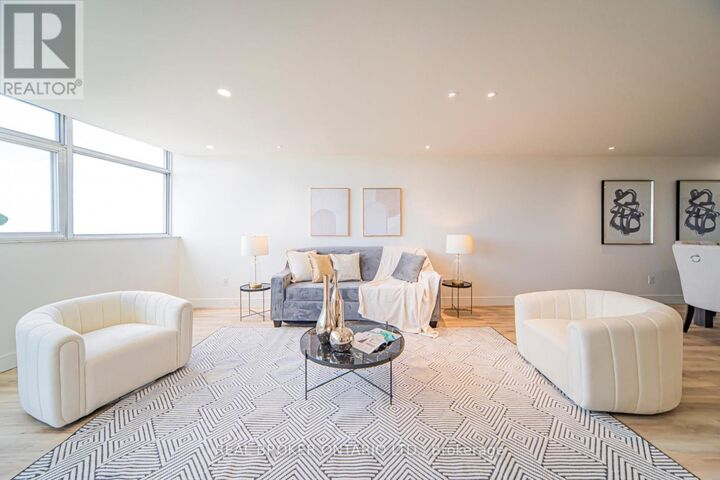 Property Photo:  3151 Bridletowne Circle 1901  ON M1W 2T1 