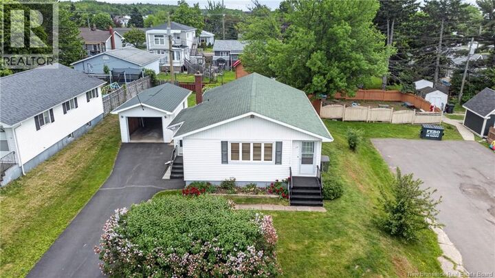 Property Photo:  17 Hazelton Avenue  NB E1A 4J5 