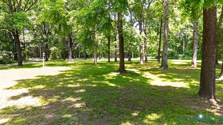 Property Photo:  437 Doggett Lane  VA 22503 