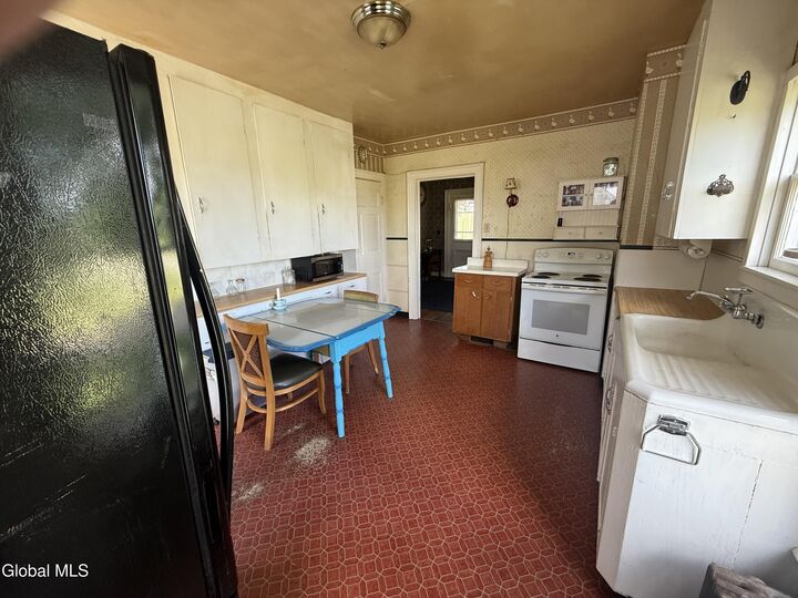 Property Photo: 5609 State Highway 10 NY 13428