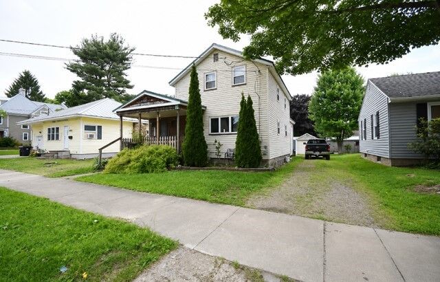 Property Photo:  1026 N Center Street  PA 16407 