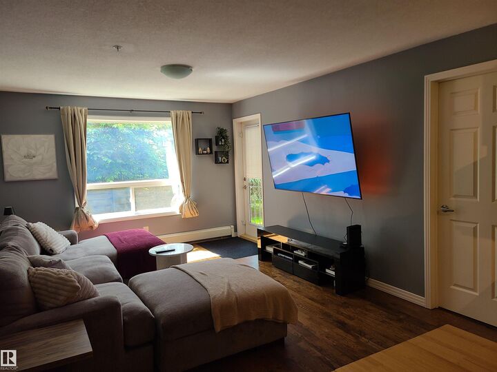 Property Photo: 5005 165 Avenue NW 116 AB T5Y 0L8