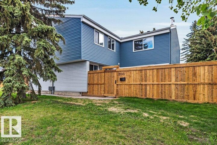 14707 53 Avenue NW 200 — photo 1