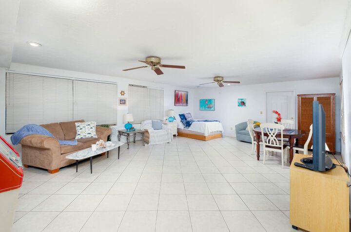 Property Photo:  29 Bonita Avenue  FL 33037 