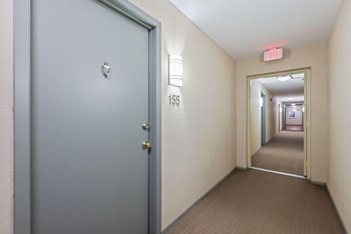 Property Photo:  1601 N Innsbruck Drive  MN 55432 