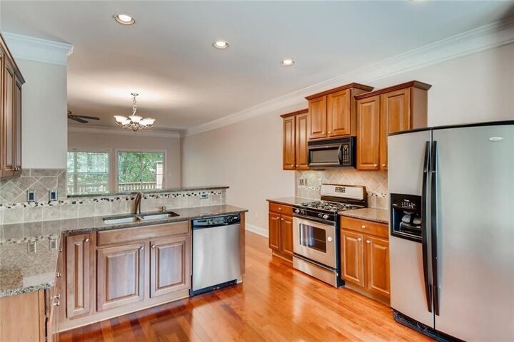 Property Photo:  5288 Wellsley Bend  GA 30005 