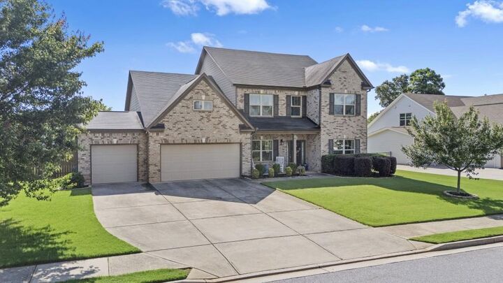 Property Photo: 6290 Birchfield Trail GA 30041