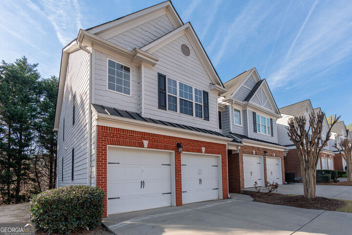 Property Photo: 3800 Thayer Trace GA 30096