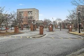 Property Photo:  898 Oak Street SW 3203  GA 30310 
