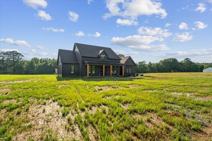 Property Photo: 816 Gordon Pond Road GA 30728