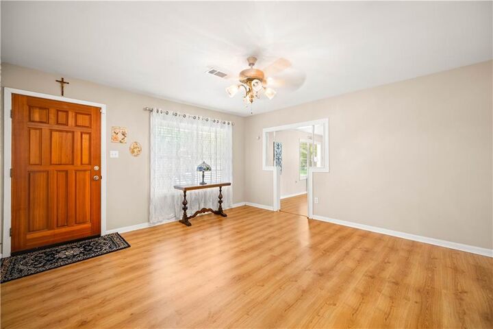 Property Photo: 102 Lake Drive LA 71360