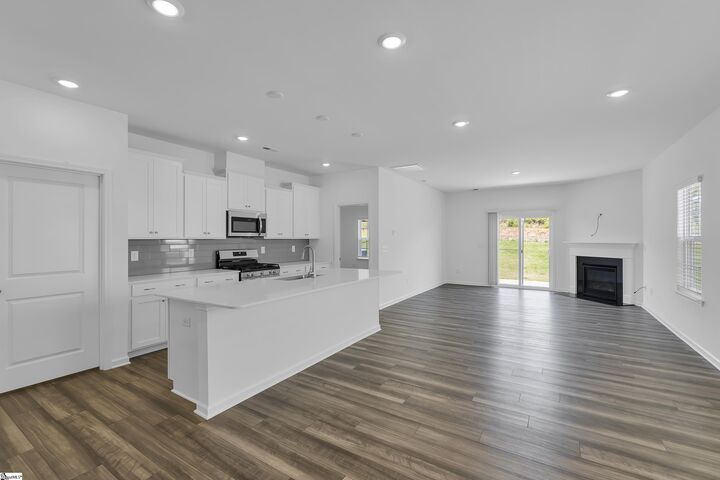 Property Photo:  200 Bean Springs Court  SC 29687 