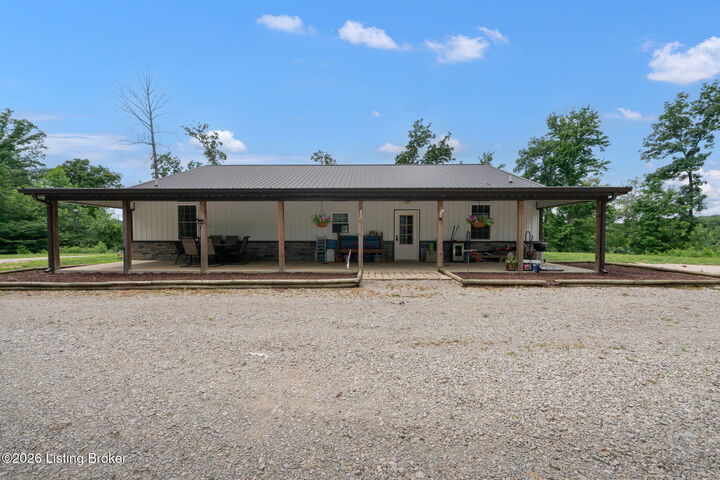 Property Photo: 7213 Hammonsville Rd KY 42713