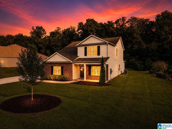 Property Photo:  1193 Mountain Laurel Circle  AL 35004 