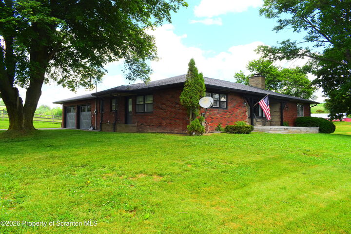 Property Photo:  28 Olin Road  PA 18801 